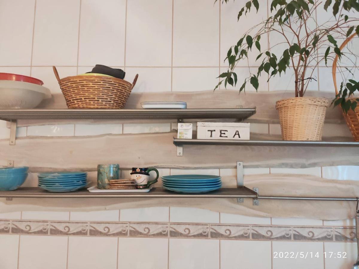 Romantic Two Bedroom Apartments In The Hills Of Budapest With Private Parking エクステリア 写真